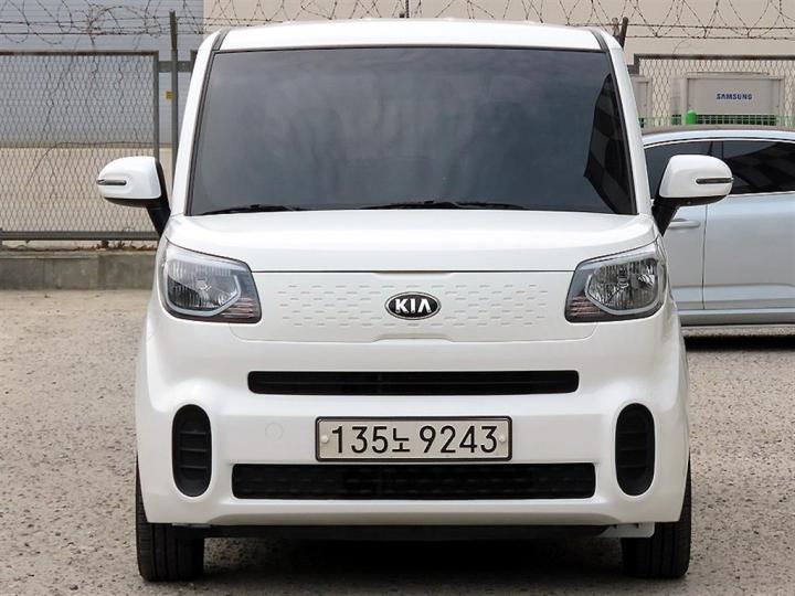 Kia Ray 1.0 Gasoline Deluxe