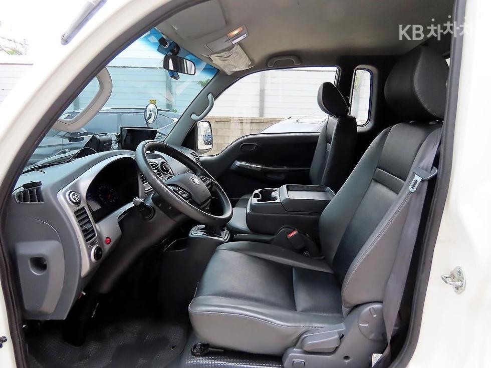 2020 - kia bongo iii