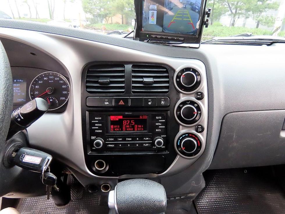 2020 - kia bongo iii