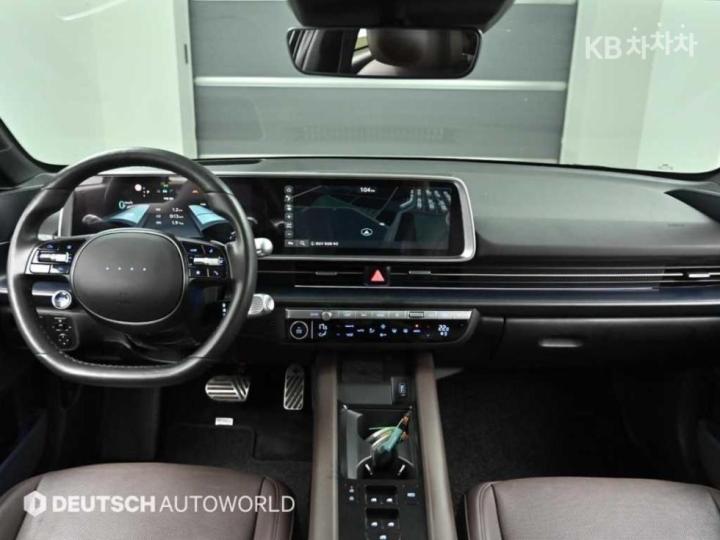 Hyundai IONIQ 6 CE Long Range Prestige 8