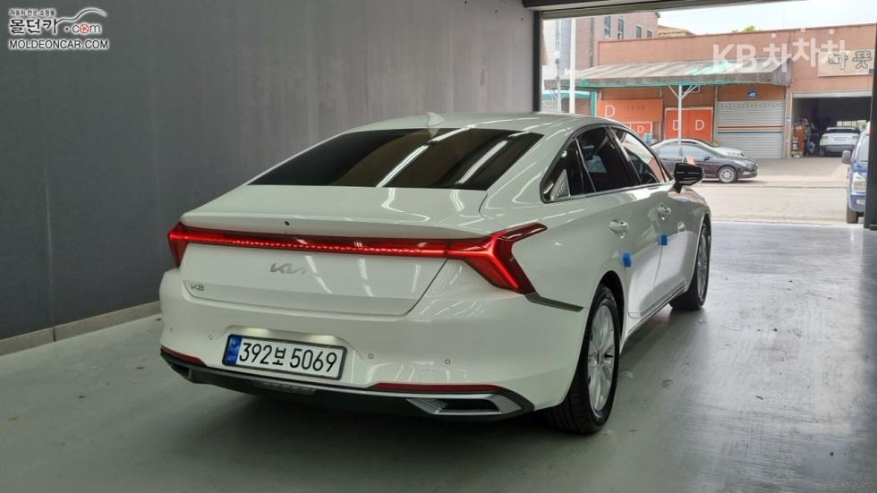 Kia K8 — miniaturë 2