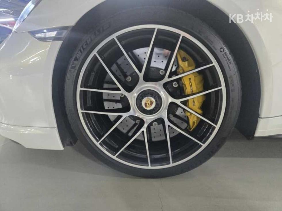 Porsche 911 — miniaturë 16