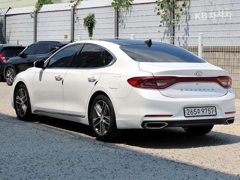 Hyundai Grandeur — miniaturë 3