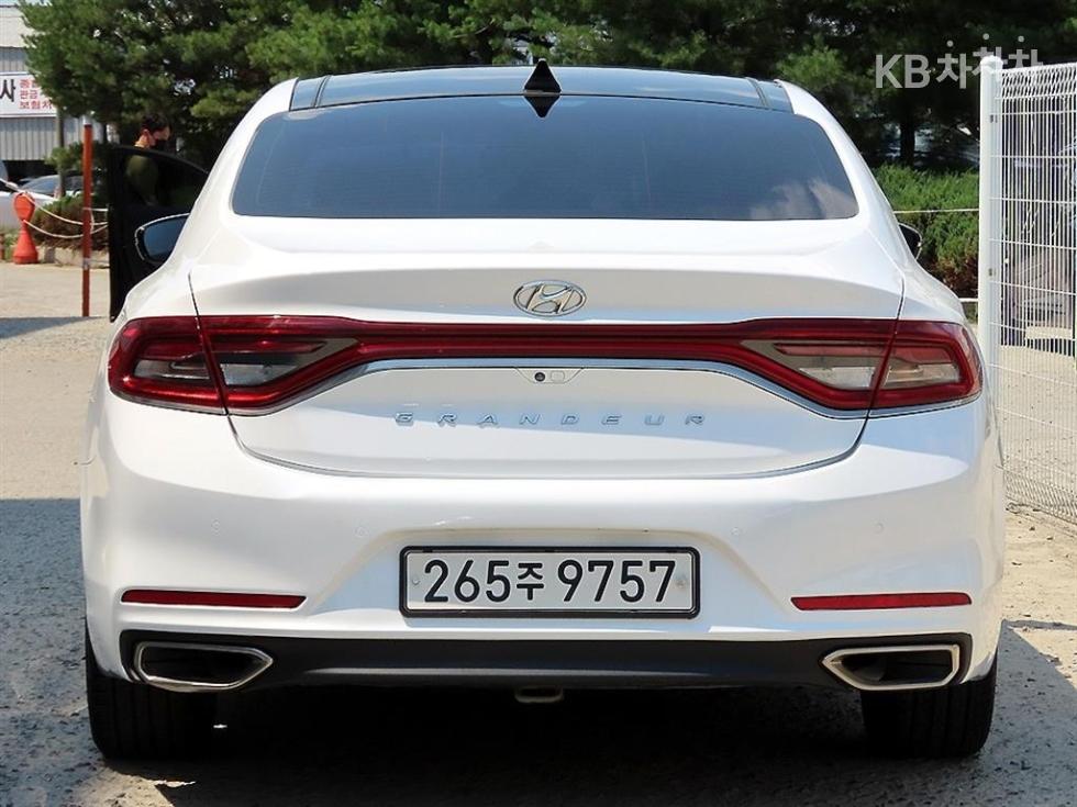 Hyundai Grandeur — miniaturë 4