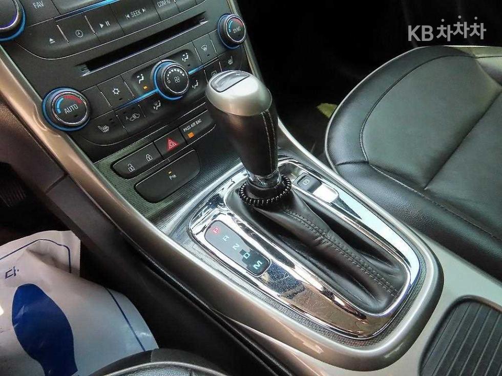 Chevrolet Malibu — miniaturë 10