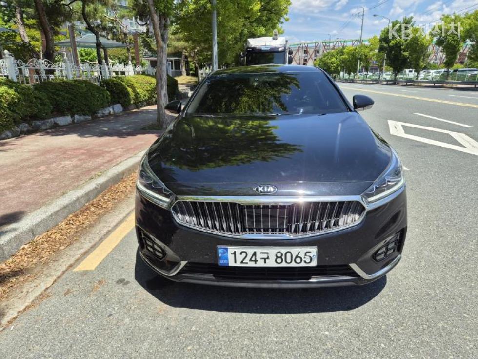 2017 - kia k7