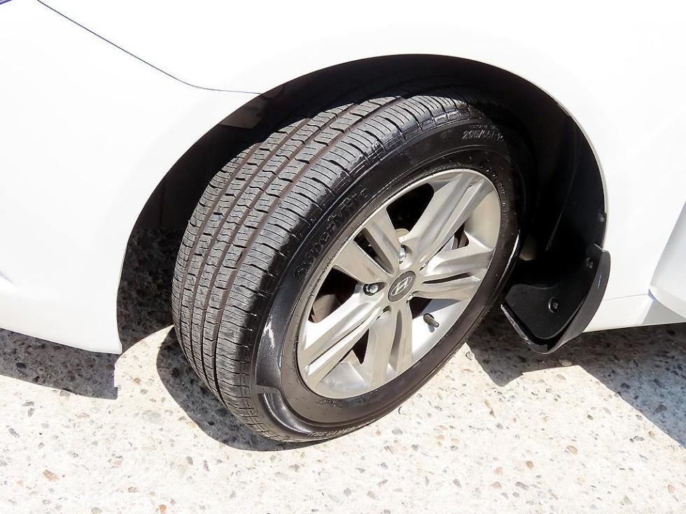 Hyundai Sonata — miniaturë 18