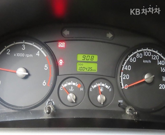 2016 - kia bongo iii