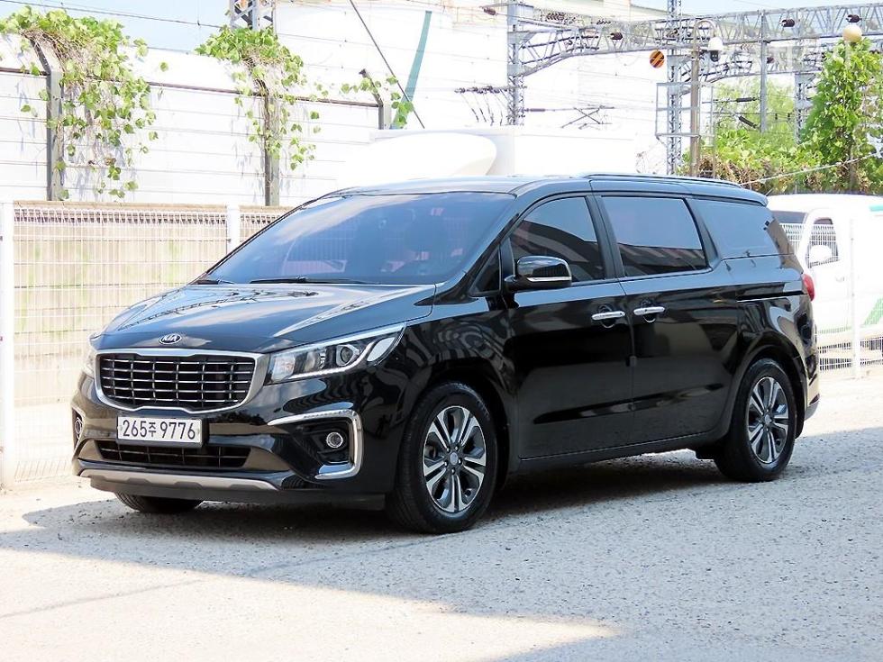 2019 - kia carnival