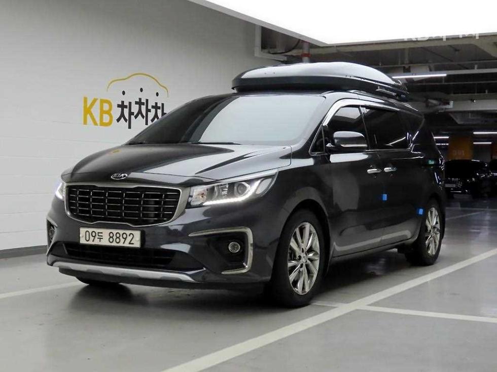 2019 - kia carnival