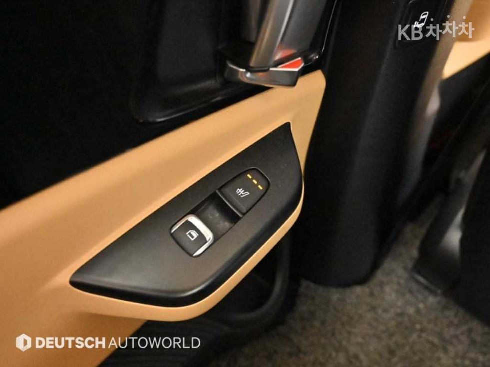 2021 - kia carnival