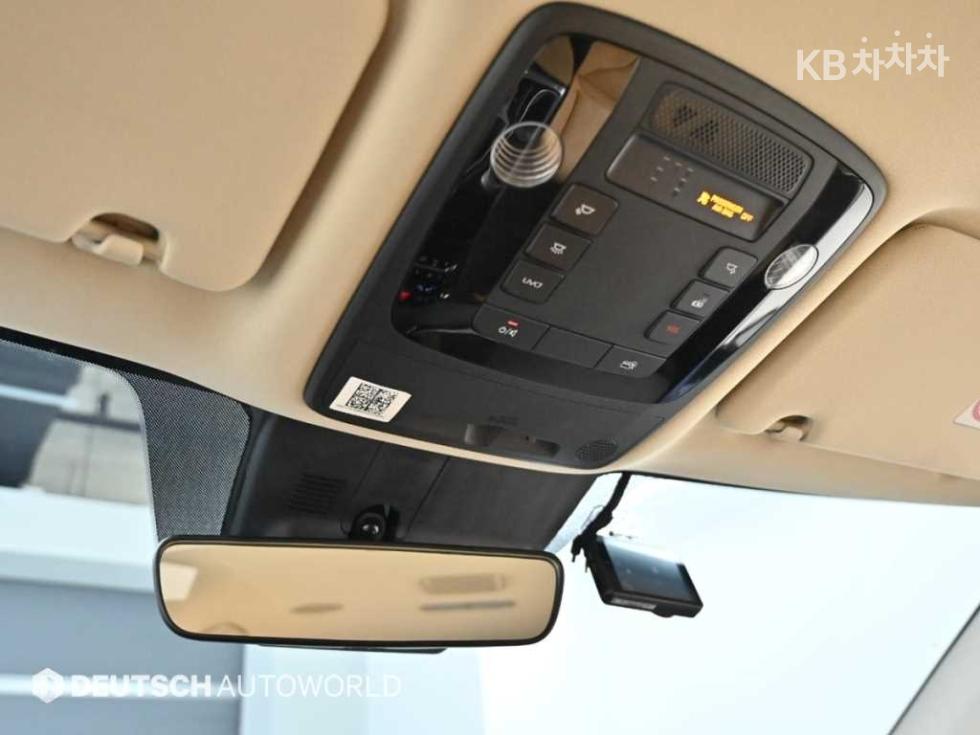 2021 - kia carnival