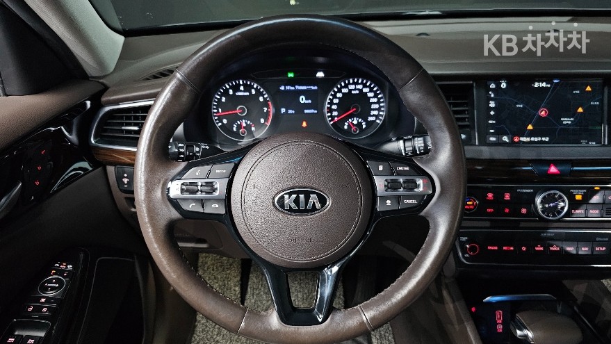 2019 - kia k7