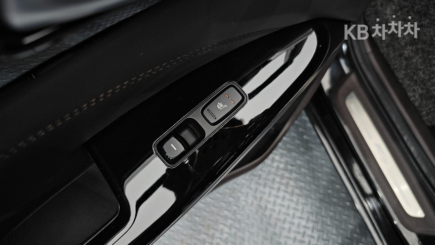 2019 - kia k7
