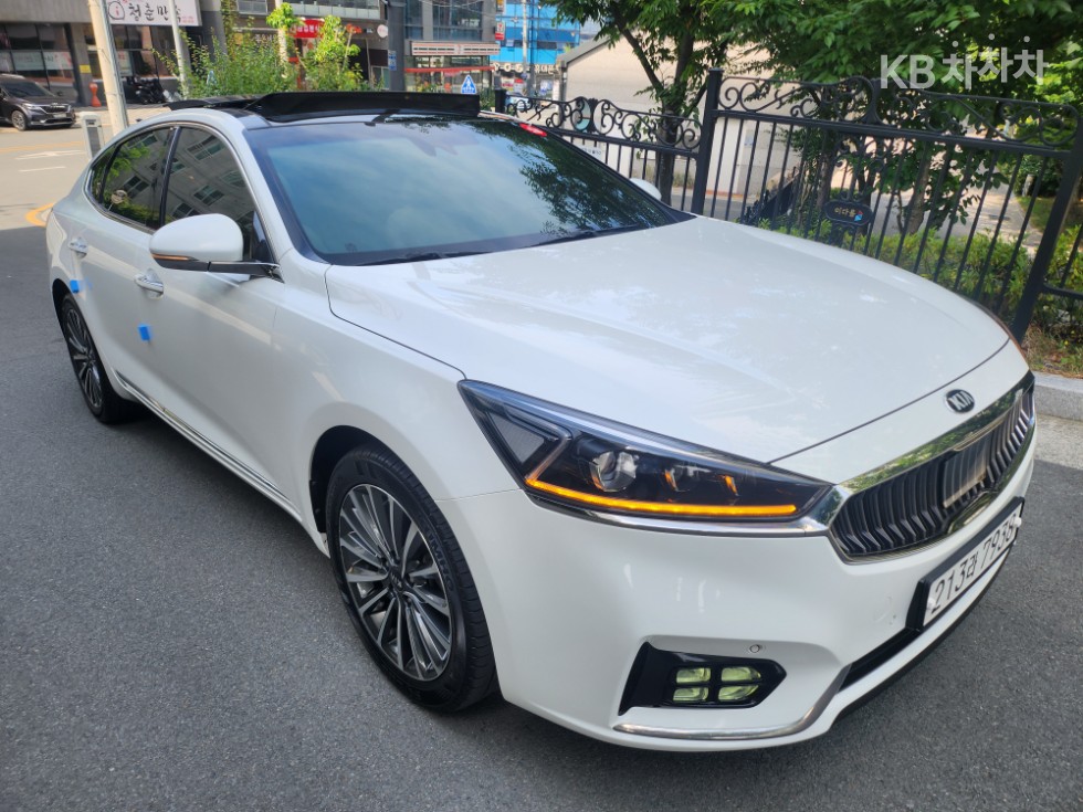 2018 - kia k7