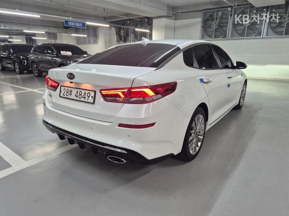 2019 - kia k5