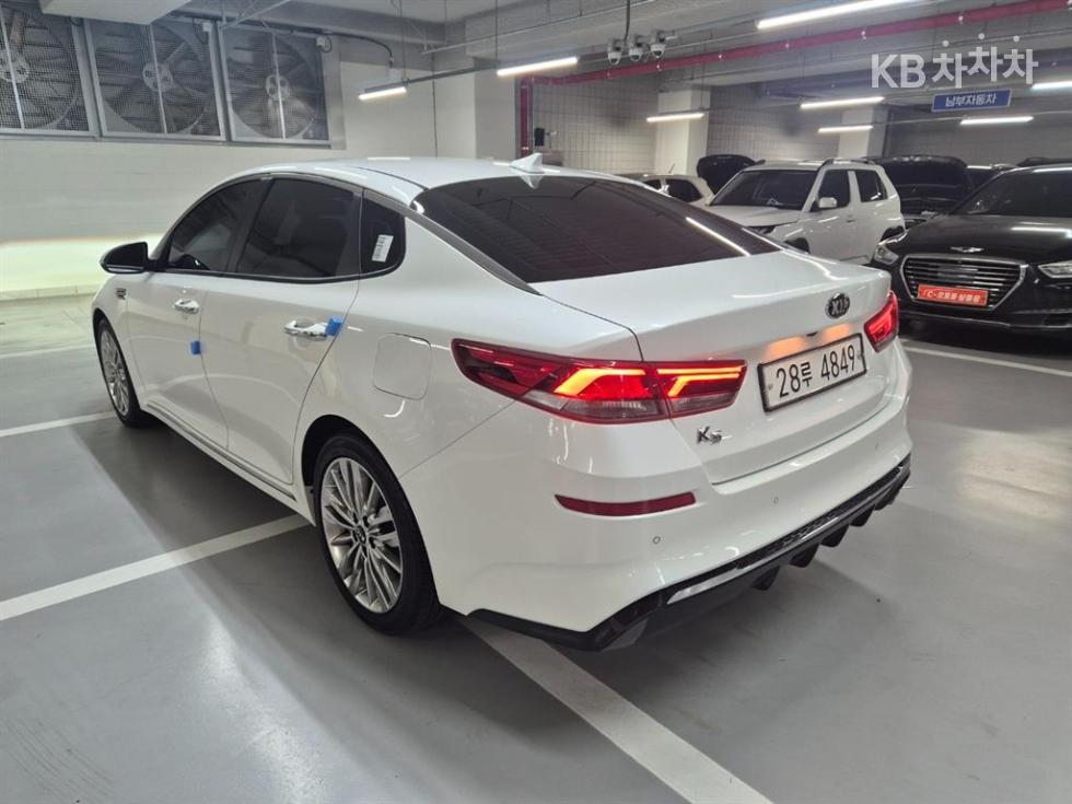 2019 - kia k5
