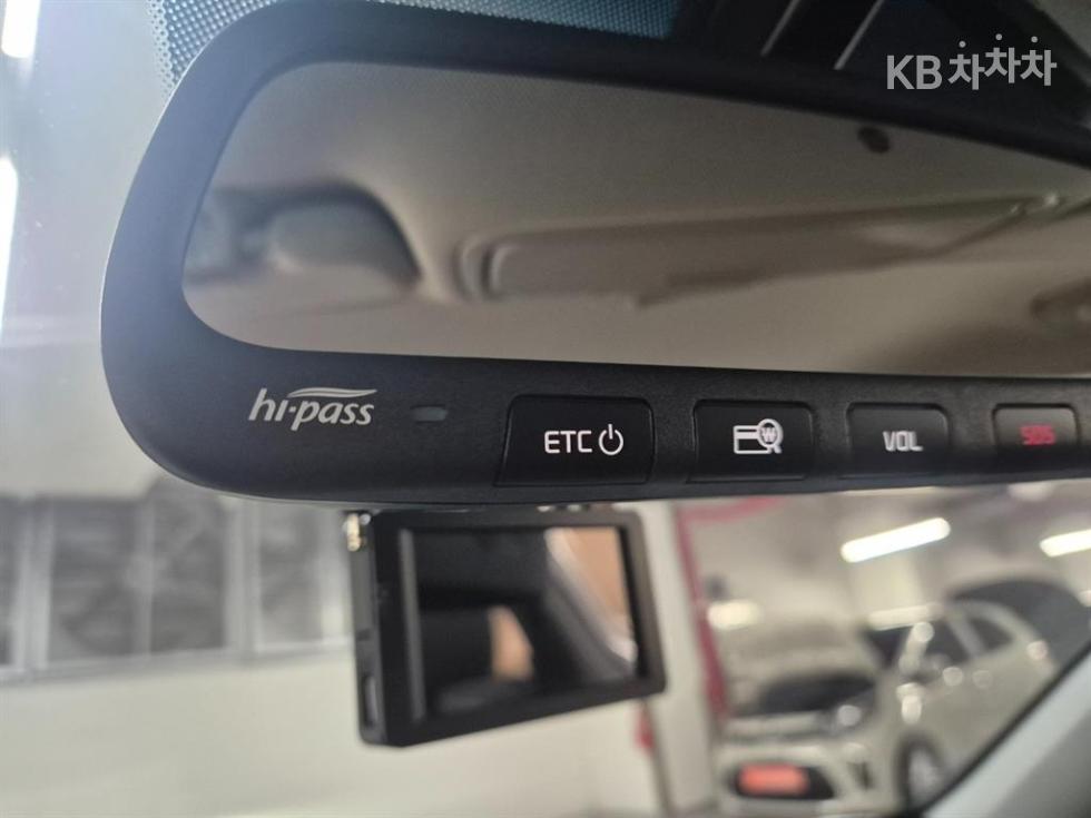 2019 - kia k5