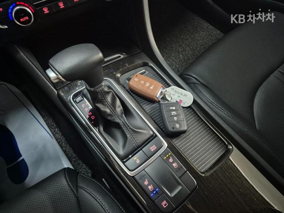 2019 - kia k5