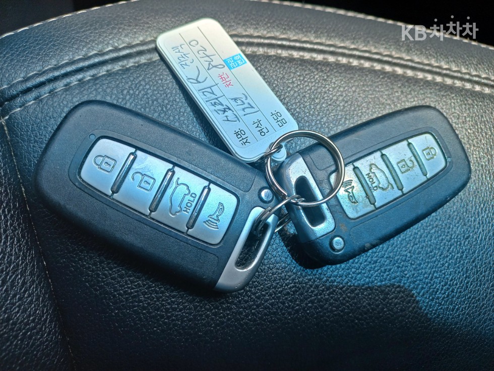 2012 - kia sportage