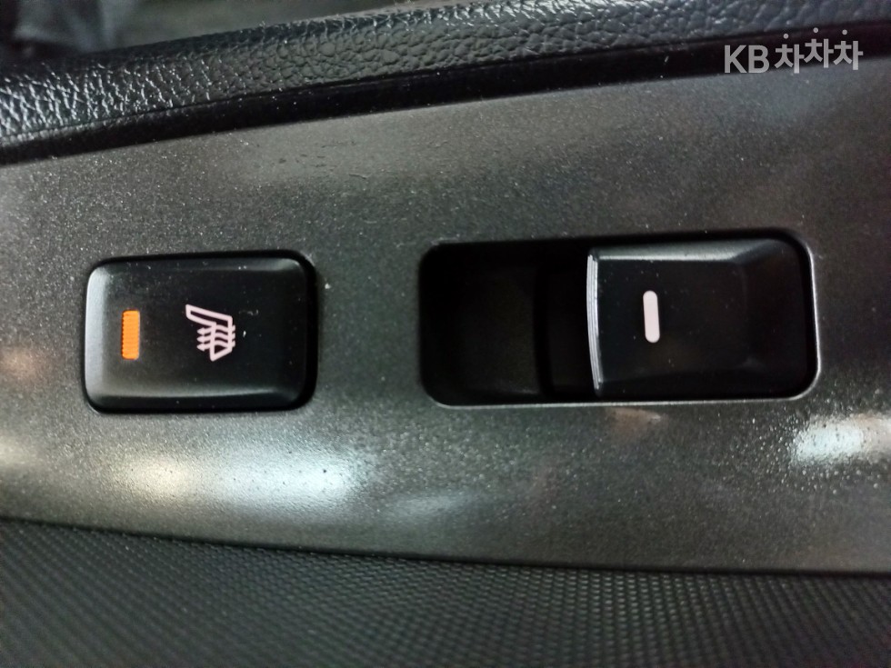 2012 - kia sportage