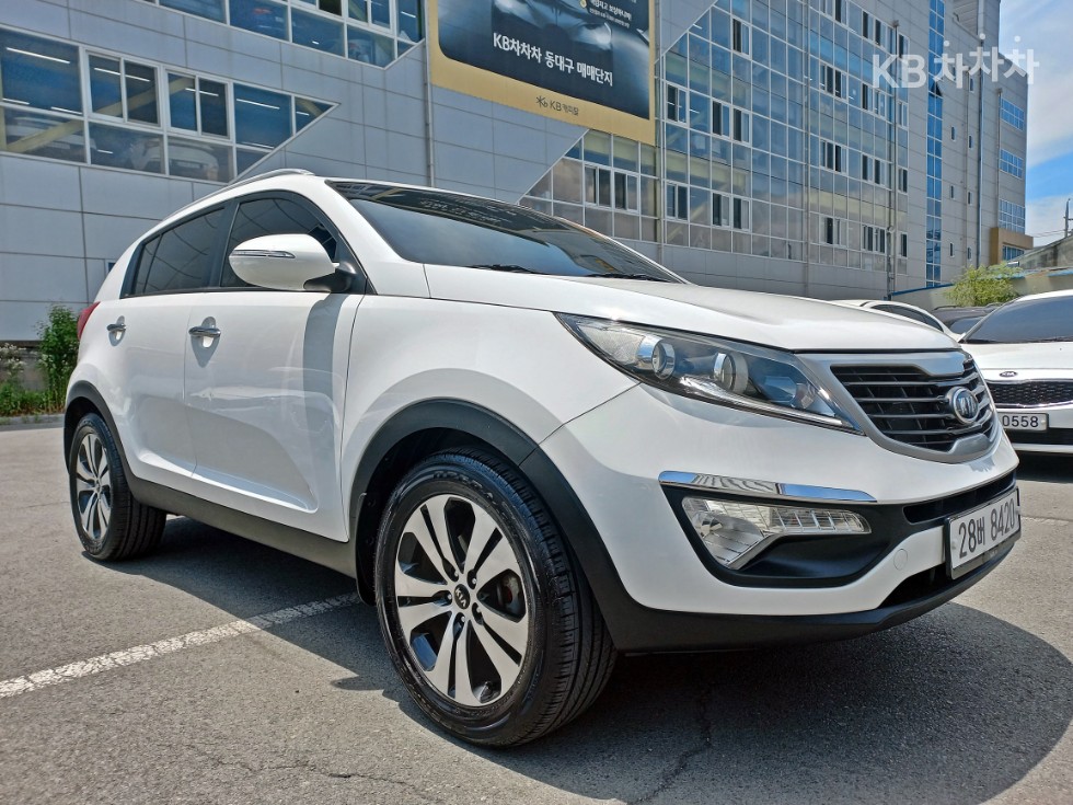 2012 - kia sportage