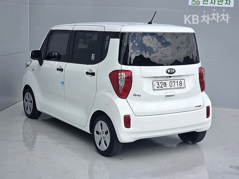 2016 - kia ray-ban