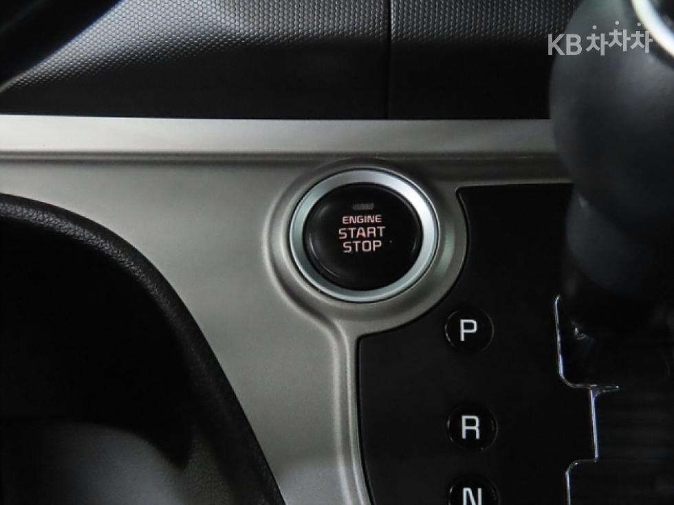 2022 - kia ray