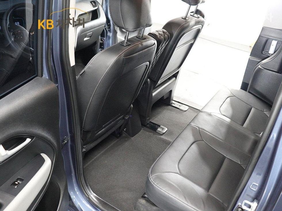 2024 - kia kia
