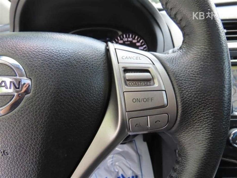 2014 - nissan altima
