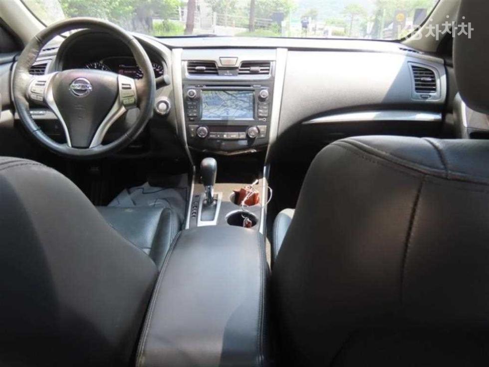 2014 - nissan altima
