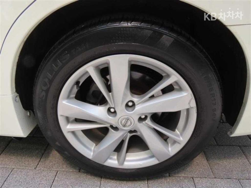 2014 - nissan altima