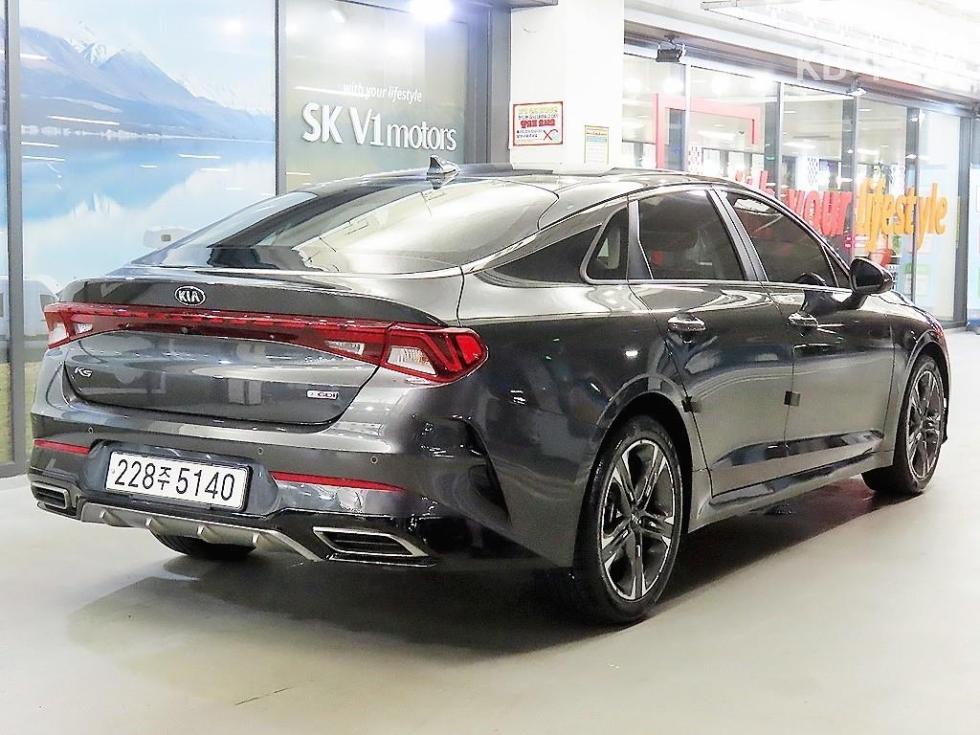 2021 - kia k5