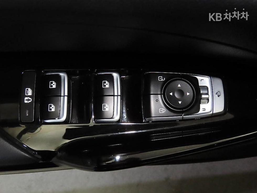 2021 - kia k5