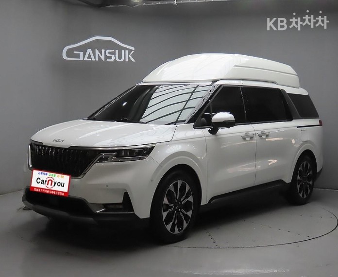 2022 - kia carnival
