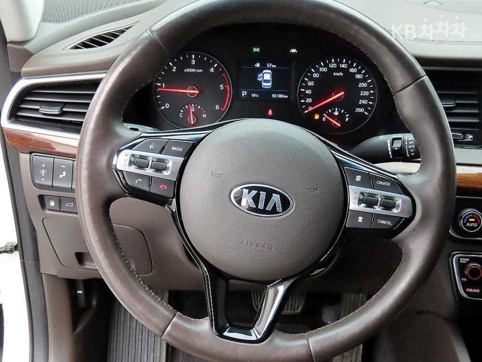 2016 - kia k7