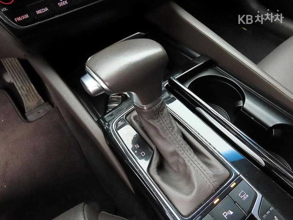 2016 - kia k7
