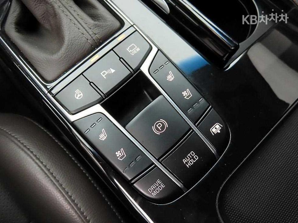 2016 - kia k7