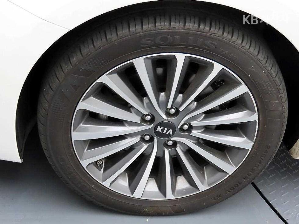 2016 - kia k7