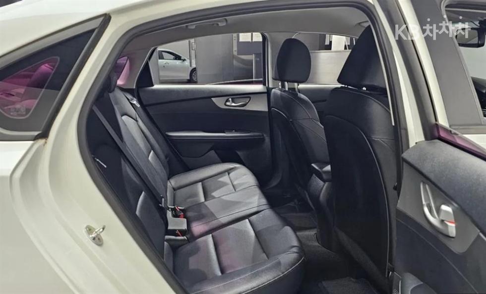 2020 - kia k3