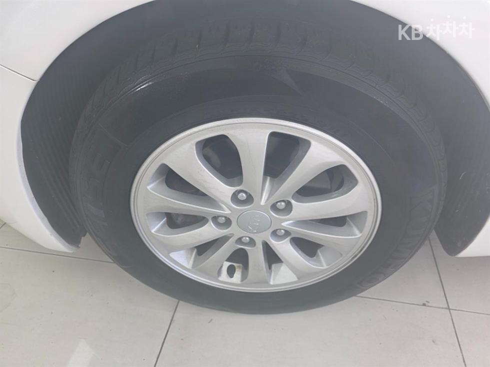 2013 - kia k3