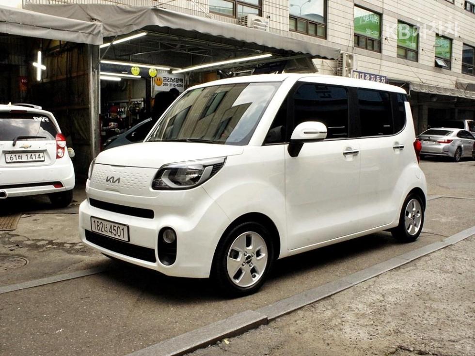 2022 - kia ray