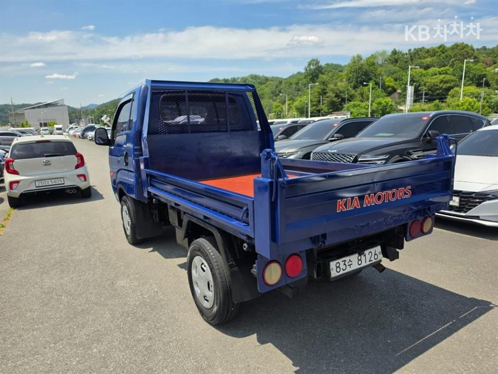 2016 - kia bongo iii