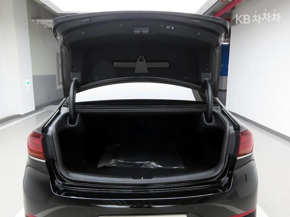 2020 - kia k7