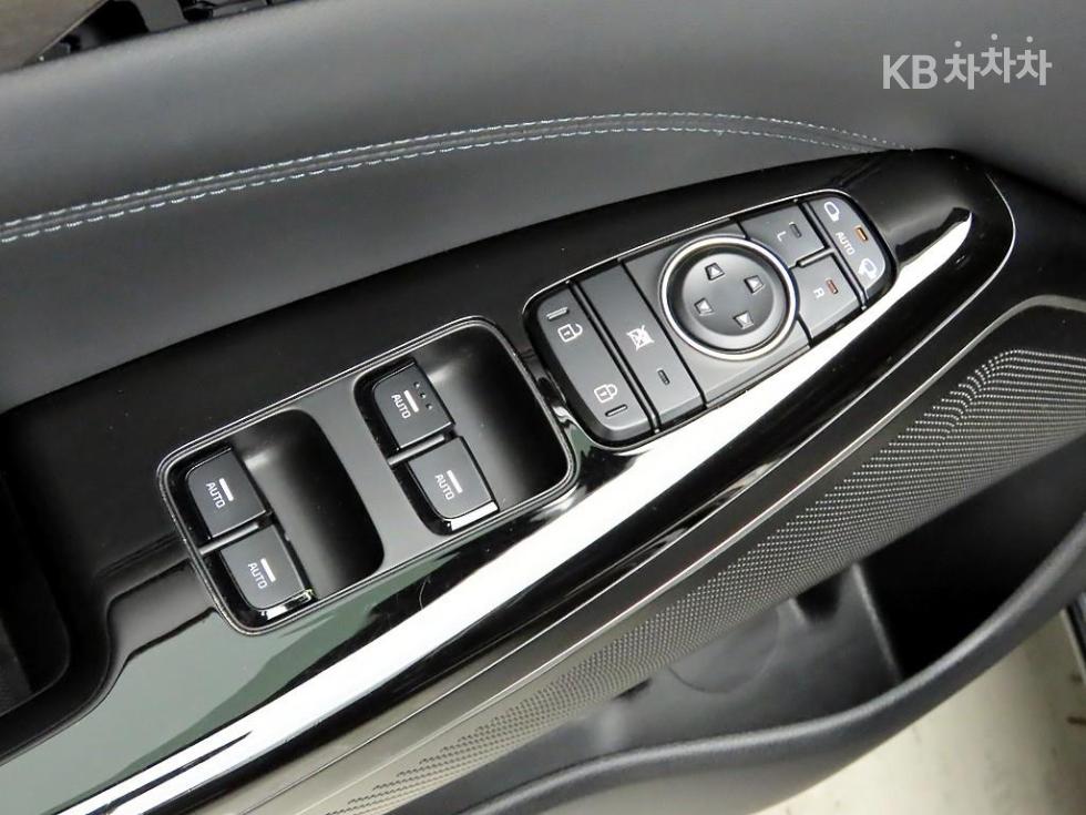 2020 - kia k7