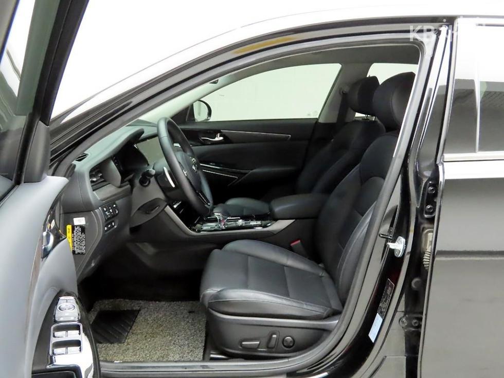 2020 - kia k7