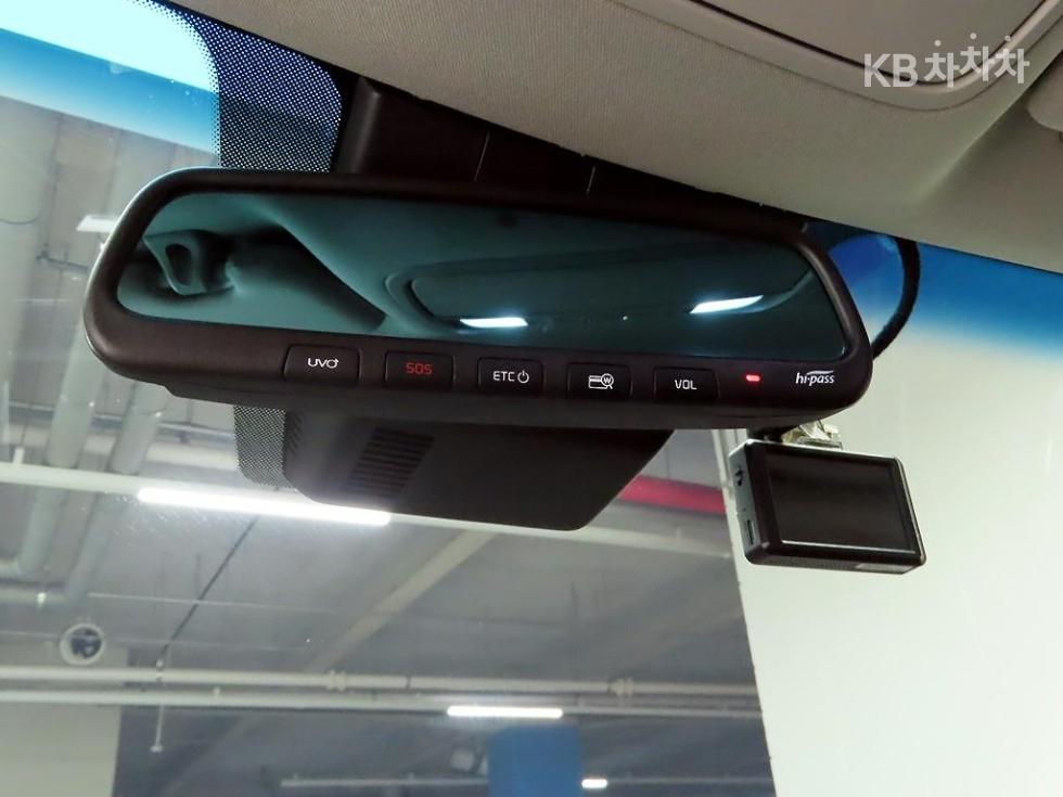 2020 - kia k7
