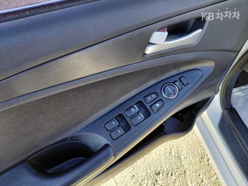 Hyundai Sonata — miniaturë 8