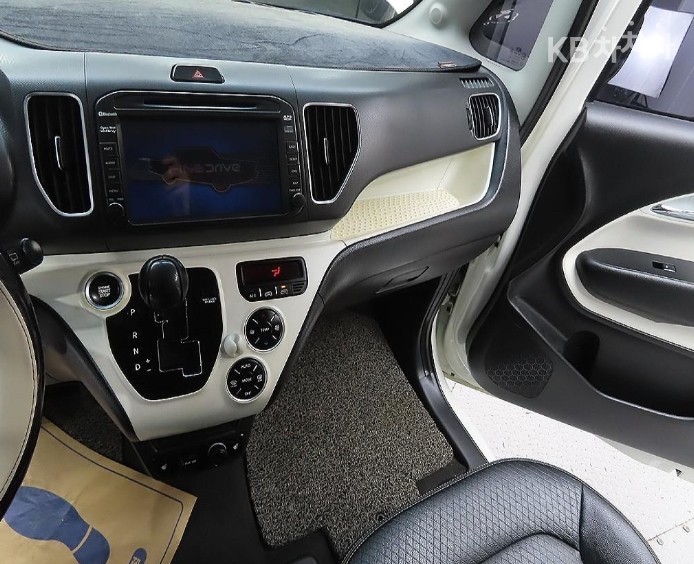 2013 - kia ray