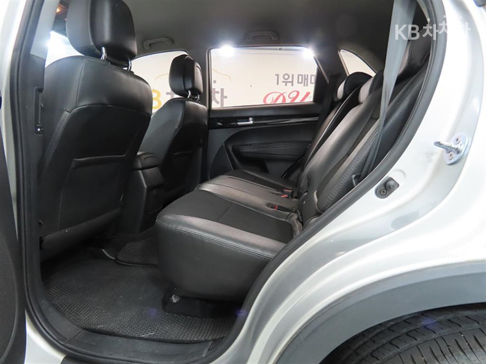 2011 - kia sorento